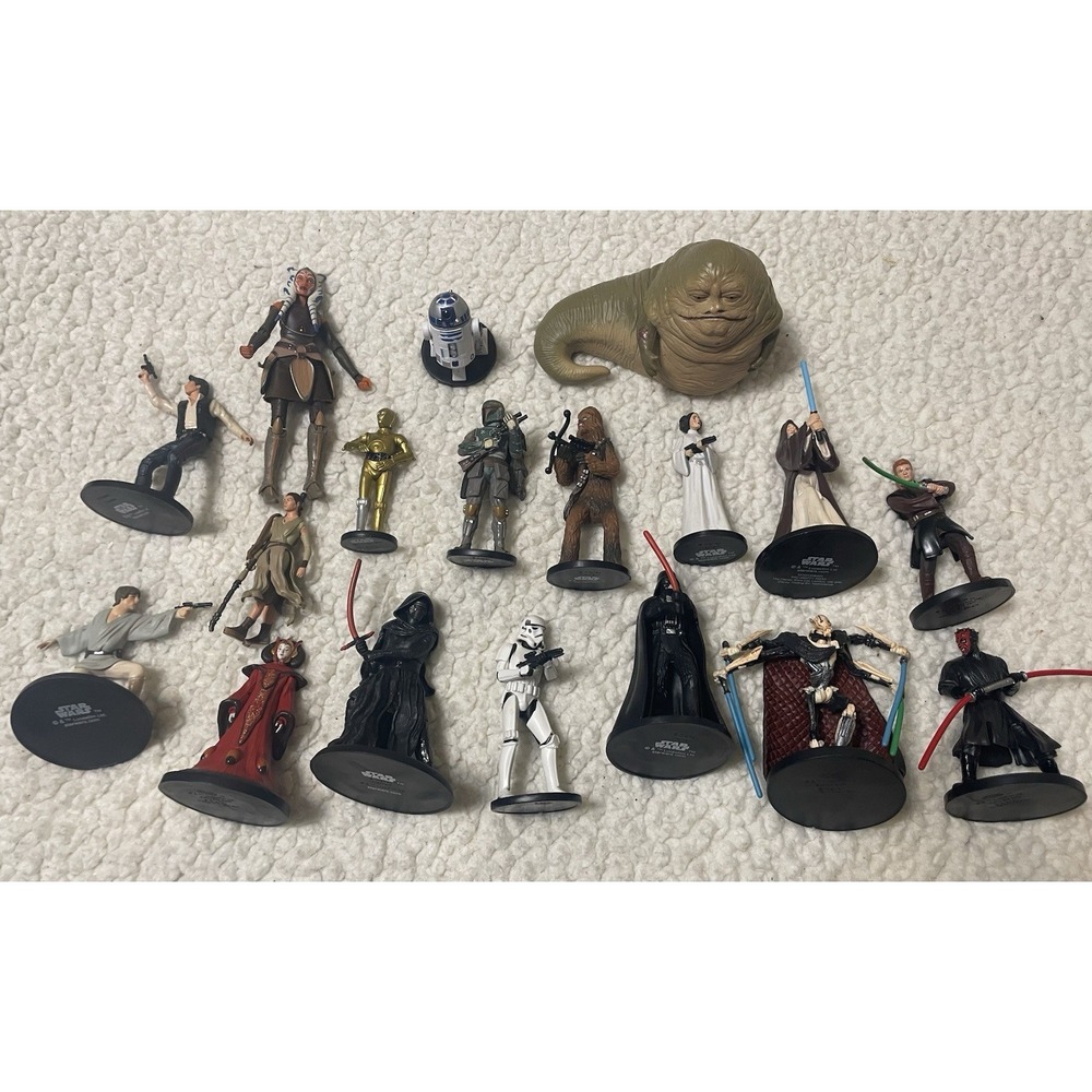 Lot Of 18 Disney Star Wars Figures Statues Cake Topper Base 4"
